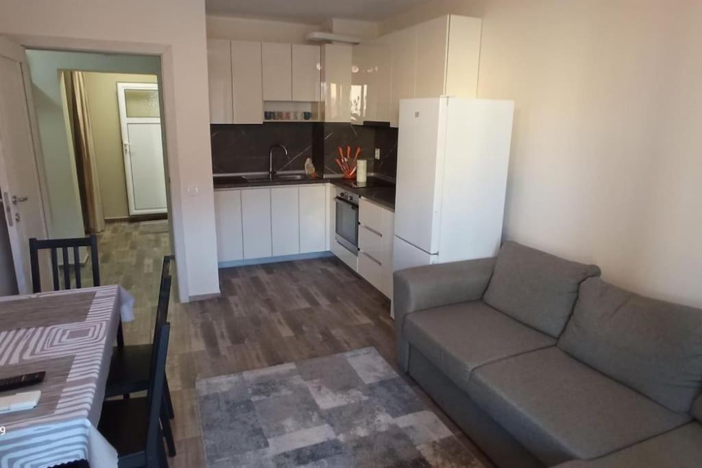 Apartament Теодора Ruse Zewnętrze zdjęcie